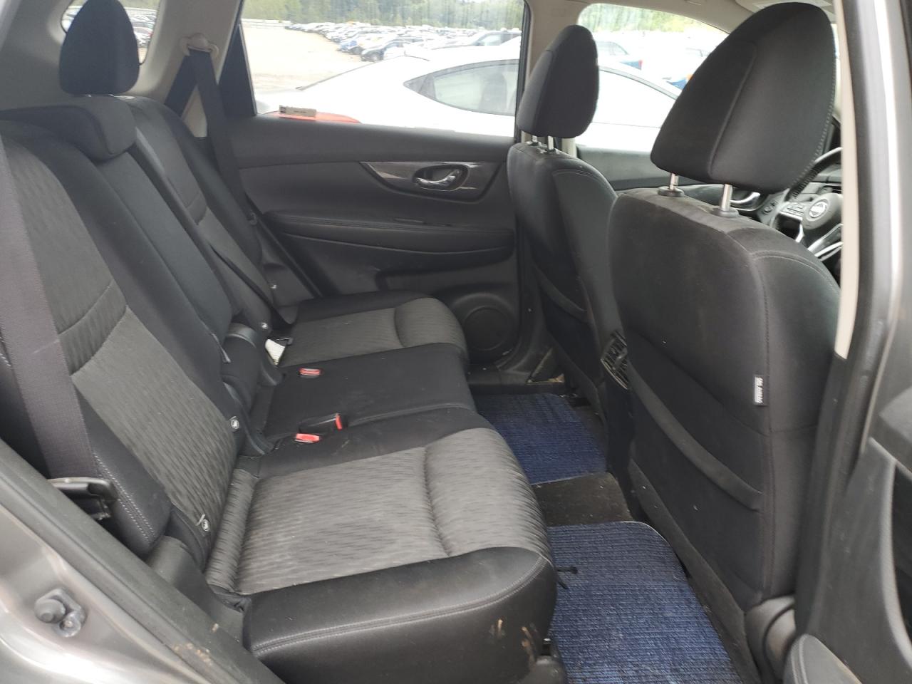 2017 Nissan Rogue S VIN: JN8AT2MVXHW019147 Lot: 71411395