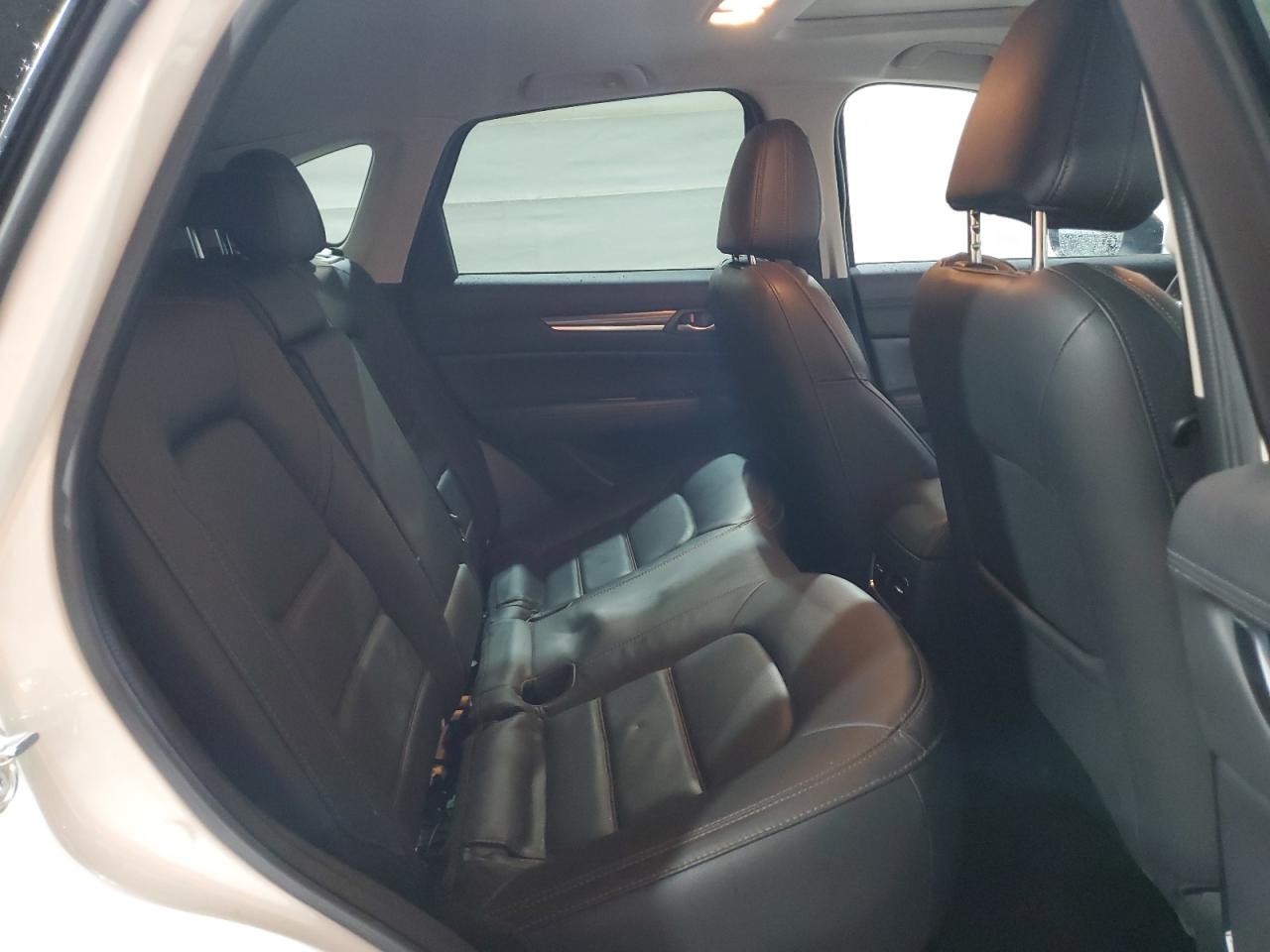 2019 Mazda Cx-5 Grand Touring VIN: JM3KFBDM1K1557763 Lot: 82165255