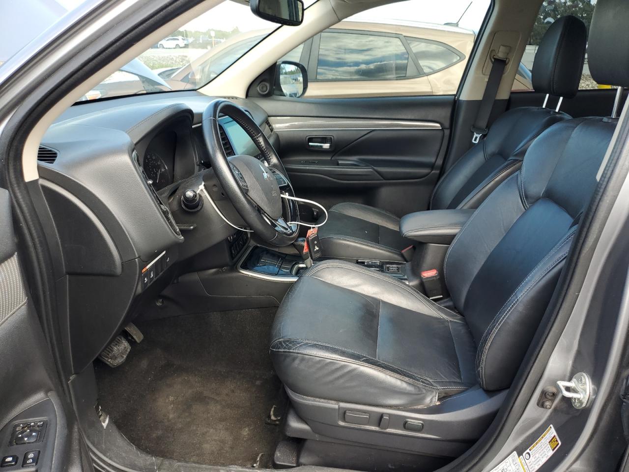 2020 Mitsubishi Outlander Se VIN: JA4AZ3A39LZ021198 Lot: 84172895