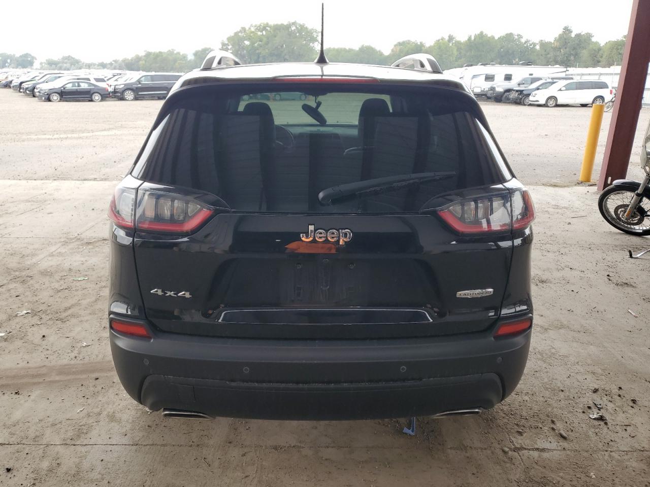 2021 Jeep Cherokee Latitude Lux VIN: 1C4PJMMX7MD233074 Lot: 71492345