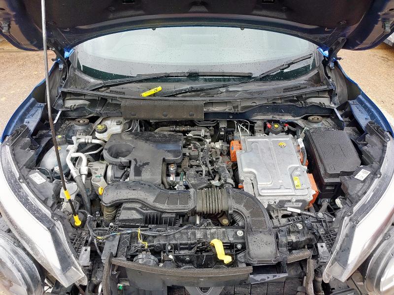 2023 NISSAN JUKE N-CONNECTA HEV CVT 