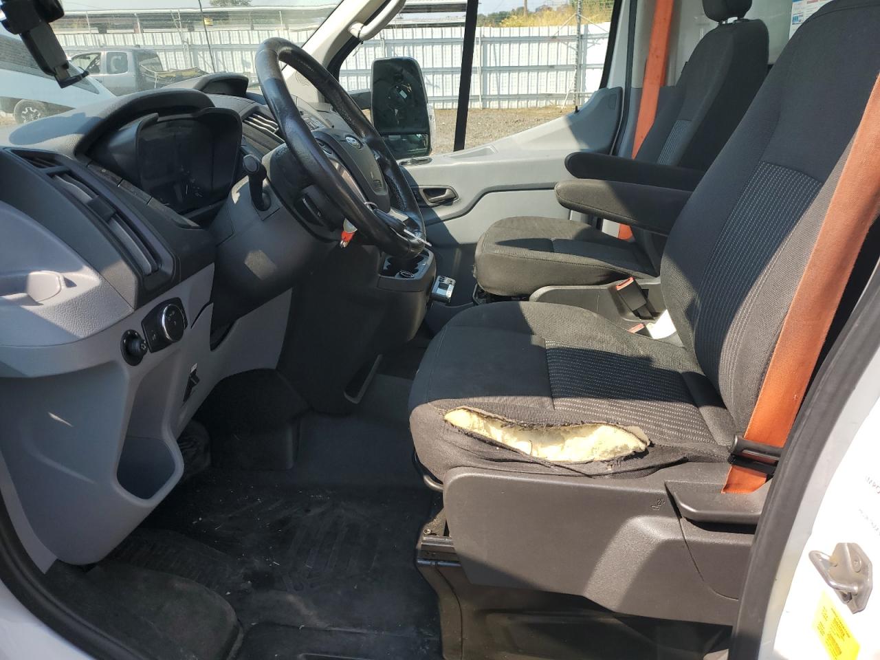 2017 Ford Transit T-350 Hd VIN: 1FDBF8ZM8HKB39865 Lot: 69419915