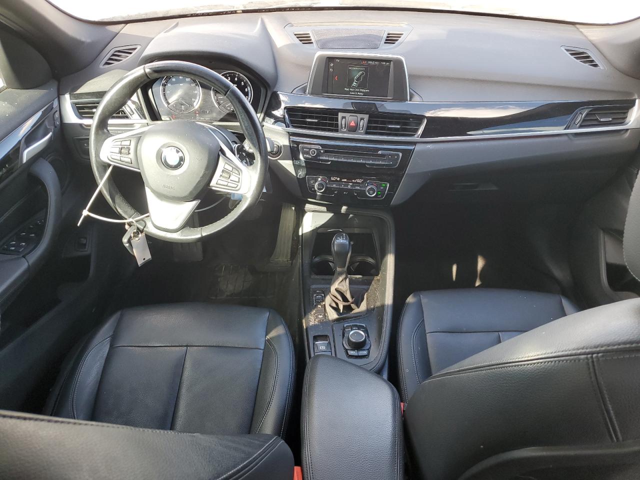 2018 BMW X1 xDrive28I VIN: WBXHT3C30J3H33351 Lot: 84047075