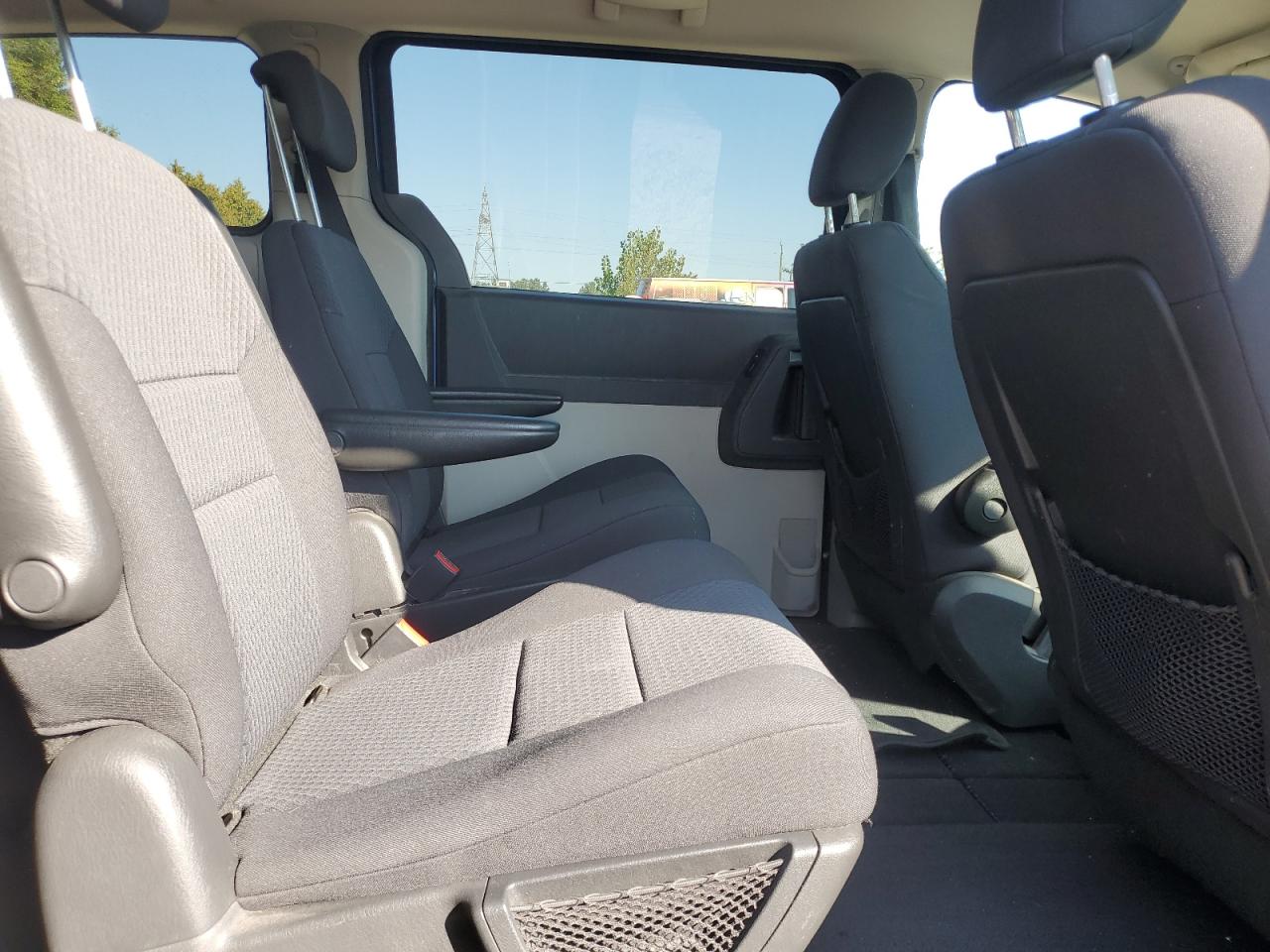 2010 Dodge Grand Caravan Se VIN: 2D4RN4DE1AR182114 Lot: 80475635