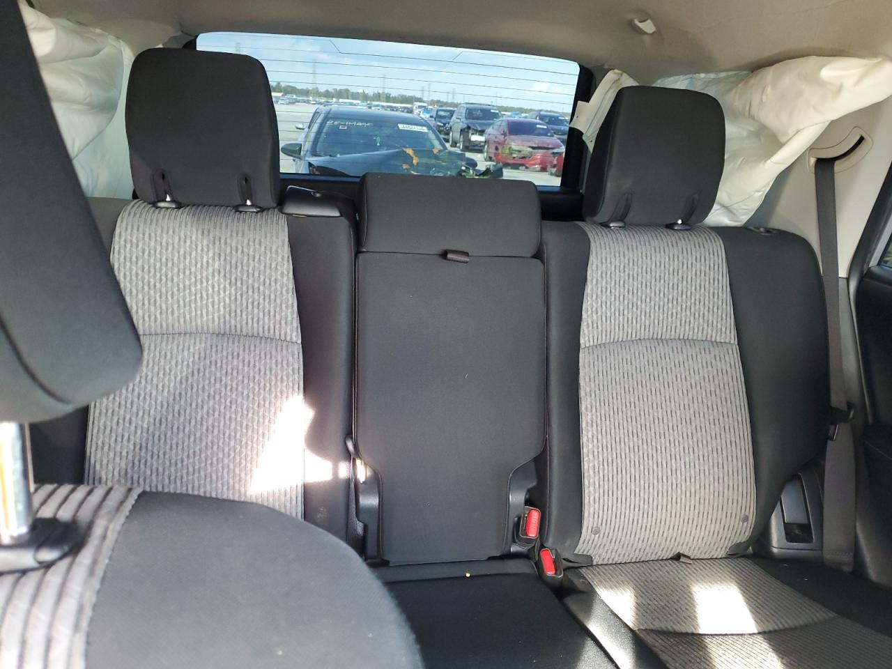 2017 Toyota 4Runner Sr5/Sr5 Premium VIN: JTEBU5JRXH5411911 Lot: 84301835