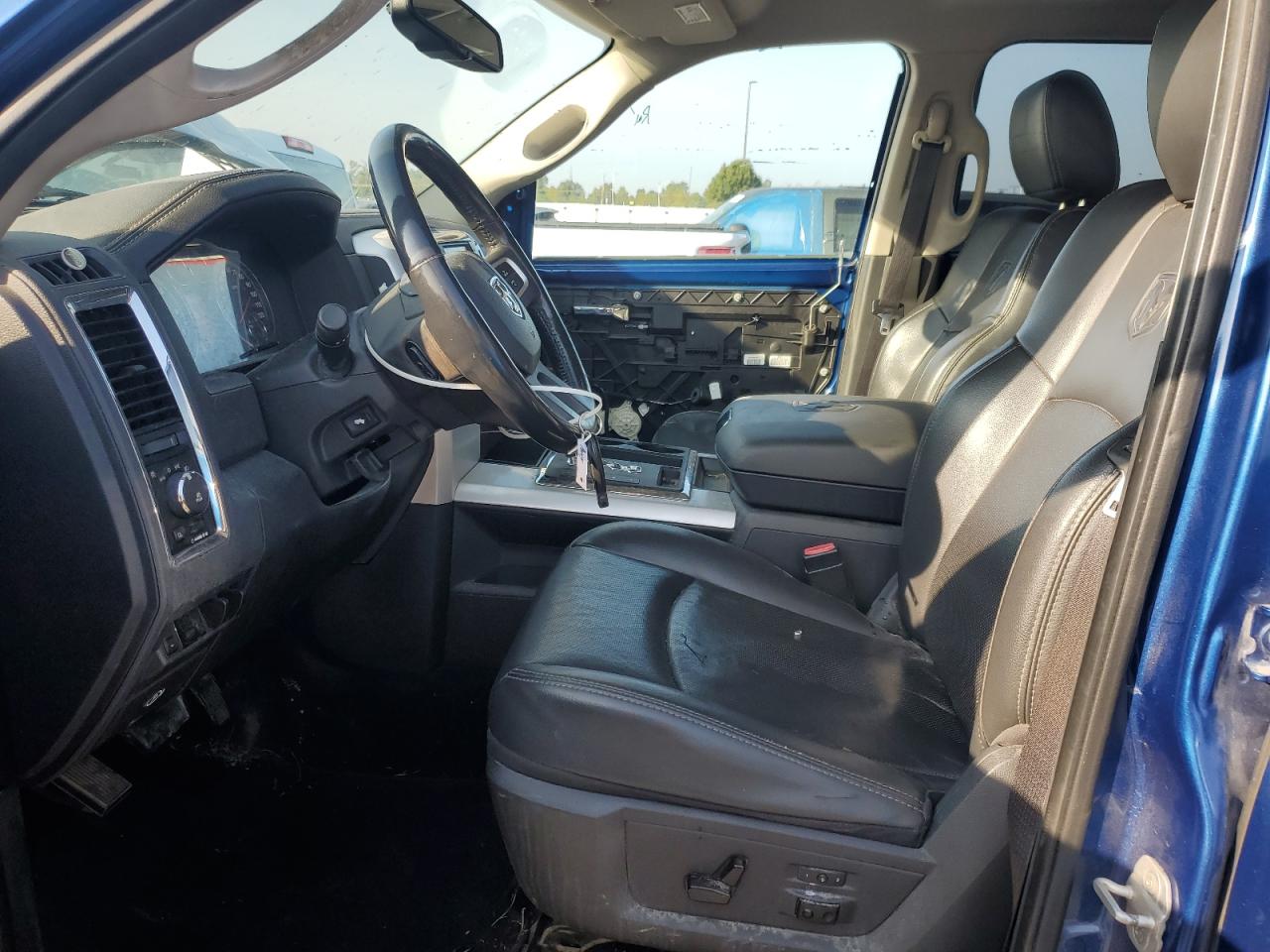 2011 Dodge Ram 1500 VIN: 1D7RV1CT4BS528190 Lot: 71125855