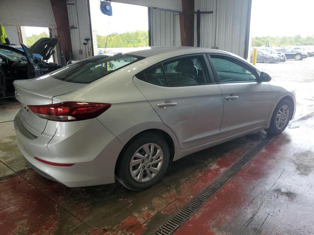  HYUNDAI ELANTRA 2018 Серебристый