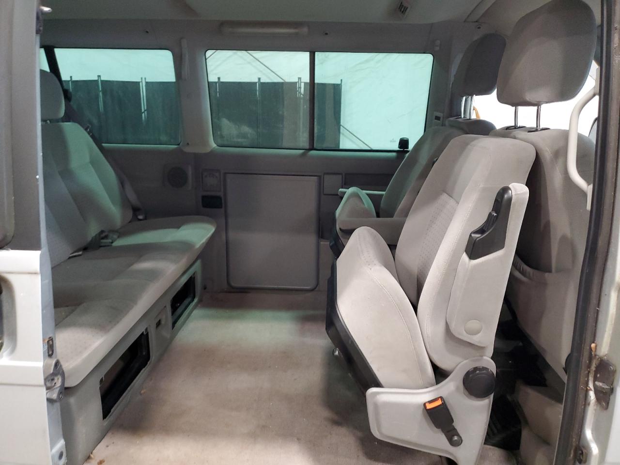 2003 Volkswagen Eurovan Mv VIN: WV2MB47063H019121 Lot: 81810215