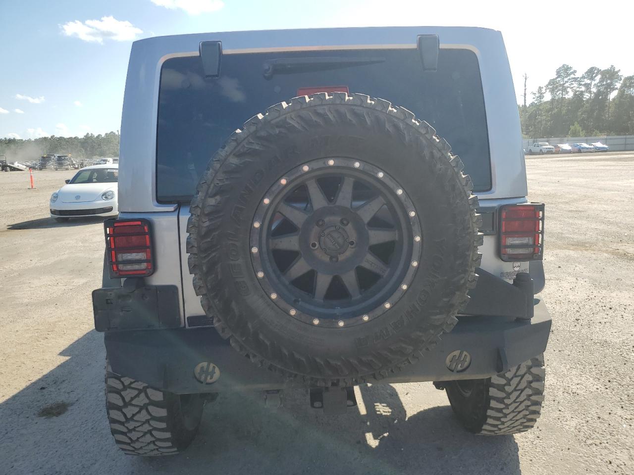 2014 Jeep Wrangler Unlimited Sahara VIN: 1C4BJWEG9EL198579 Lot: 82073175