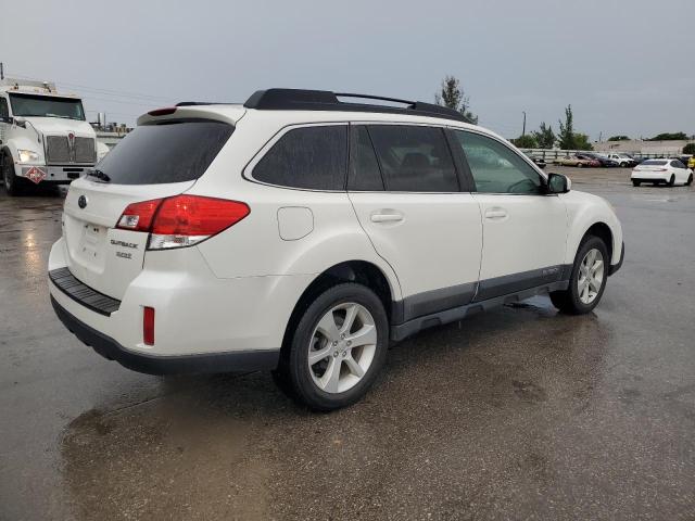 Parquets SUBARU OUTBACK 2013 Biały