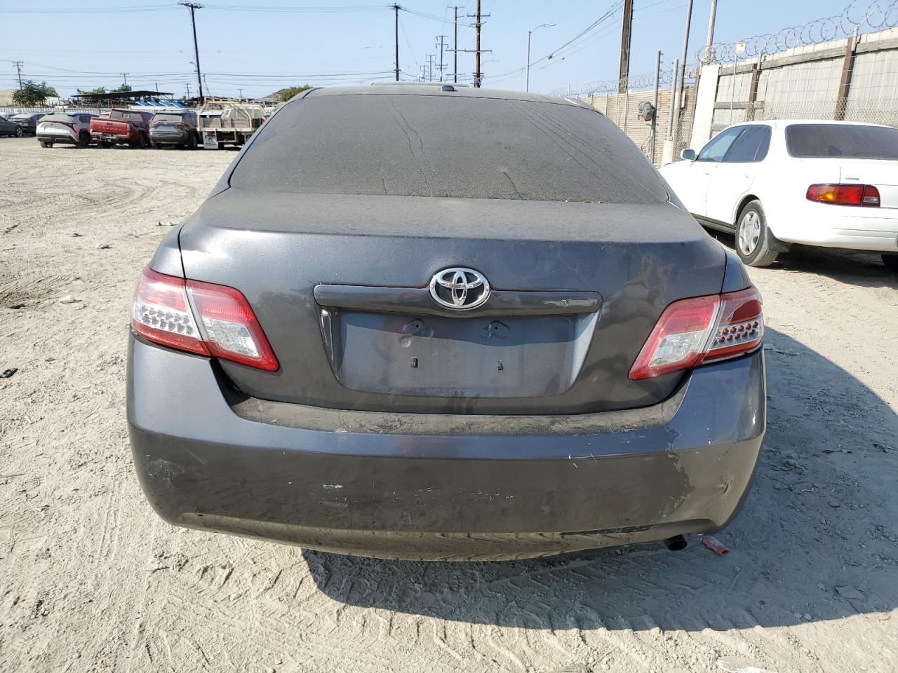 2010 Toyota Camry Base VIN: 4T4BF3EK9AR032816 Lot: 80502405
