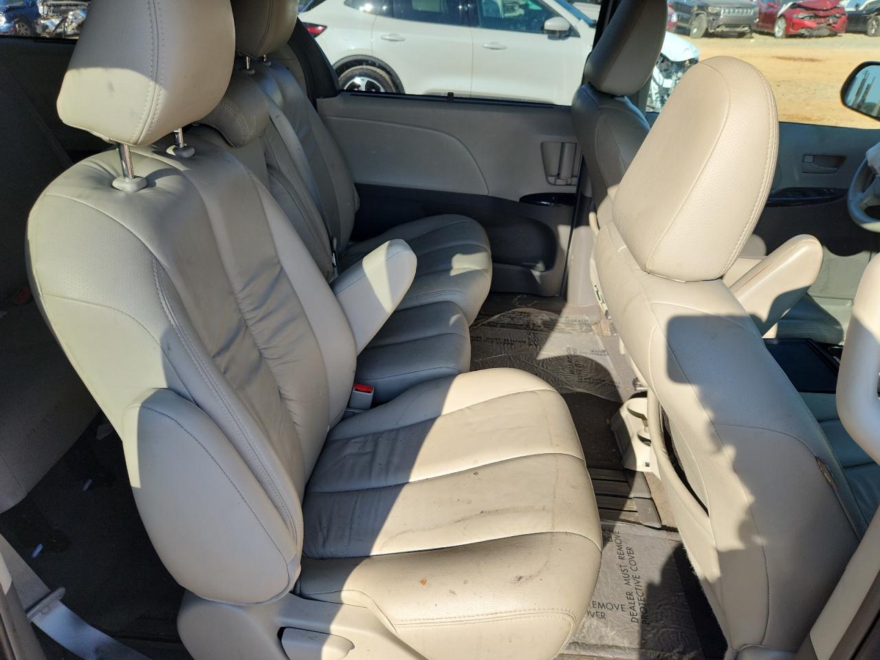 2012 Toyota Sienna Le VIN: 5TDKK3DC3CS180181 Lot: 84601985