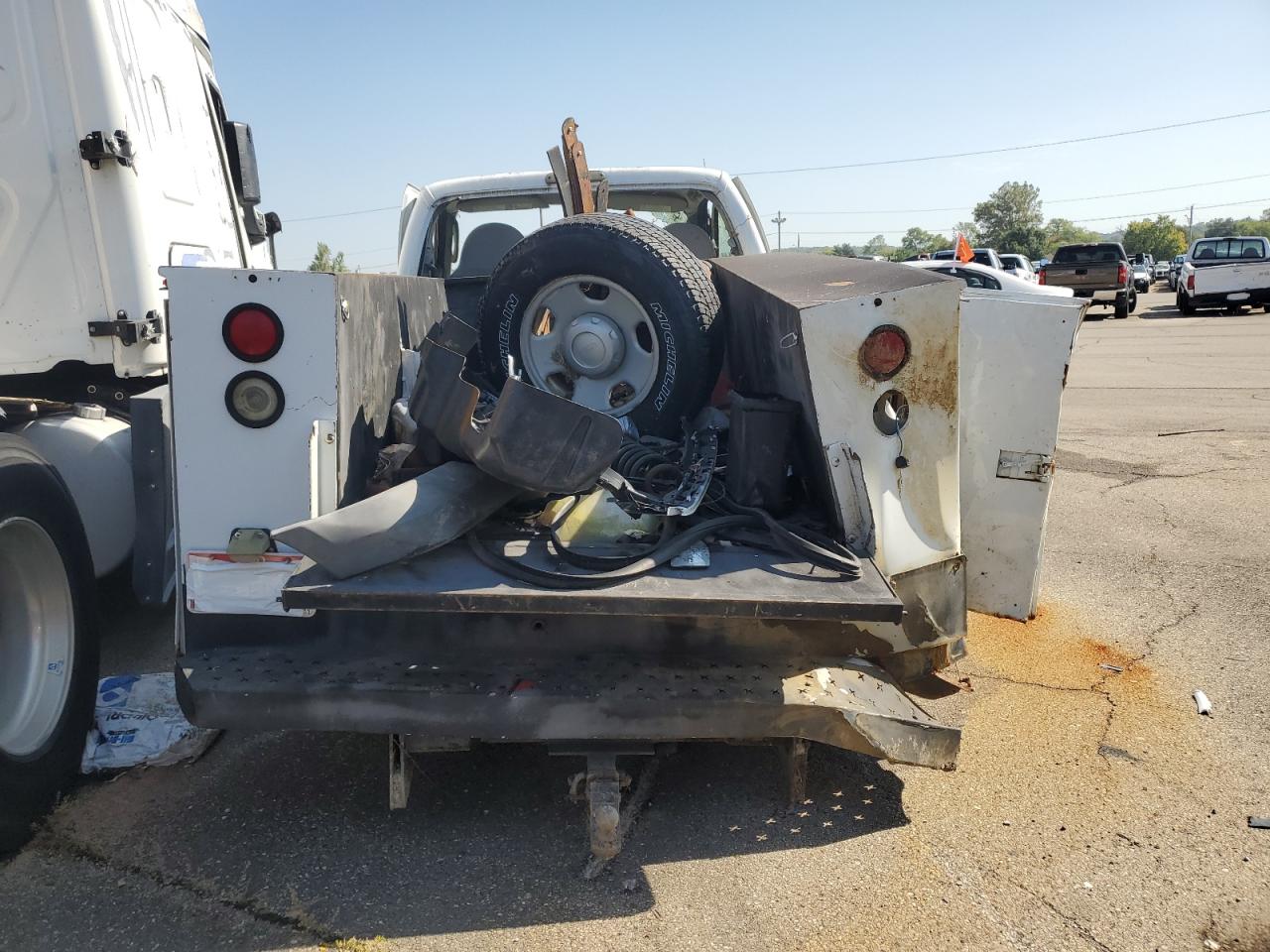 2006 Ford F350 Srw Super Duty VIN: 1FDWF31P16EA02367 Lot: 83872615