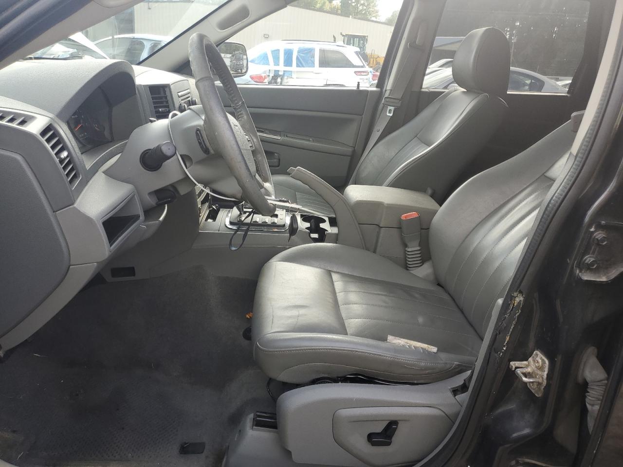 2005 Jeep Grand Cherokee Laredo VIN: 1J4HR48N45C527605 Lot: 81422305