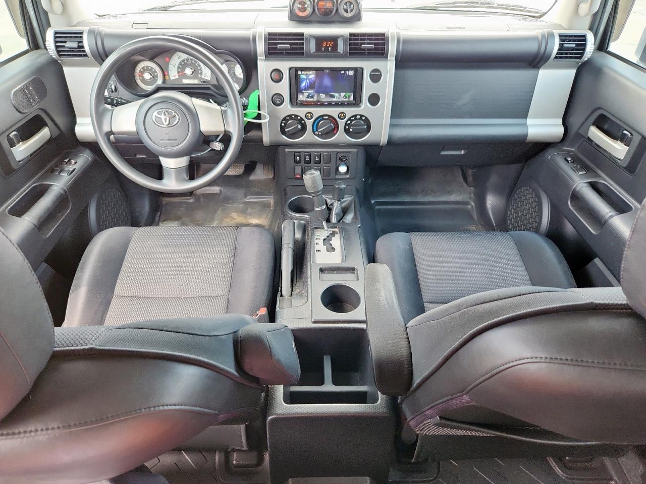 2010 Toyota Fj Cruiser VIN: JTEBU4BF3AK073595 Lot: 69832425