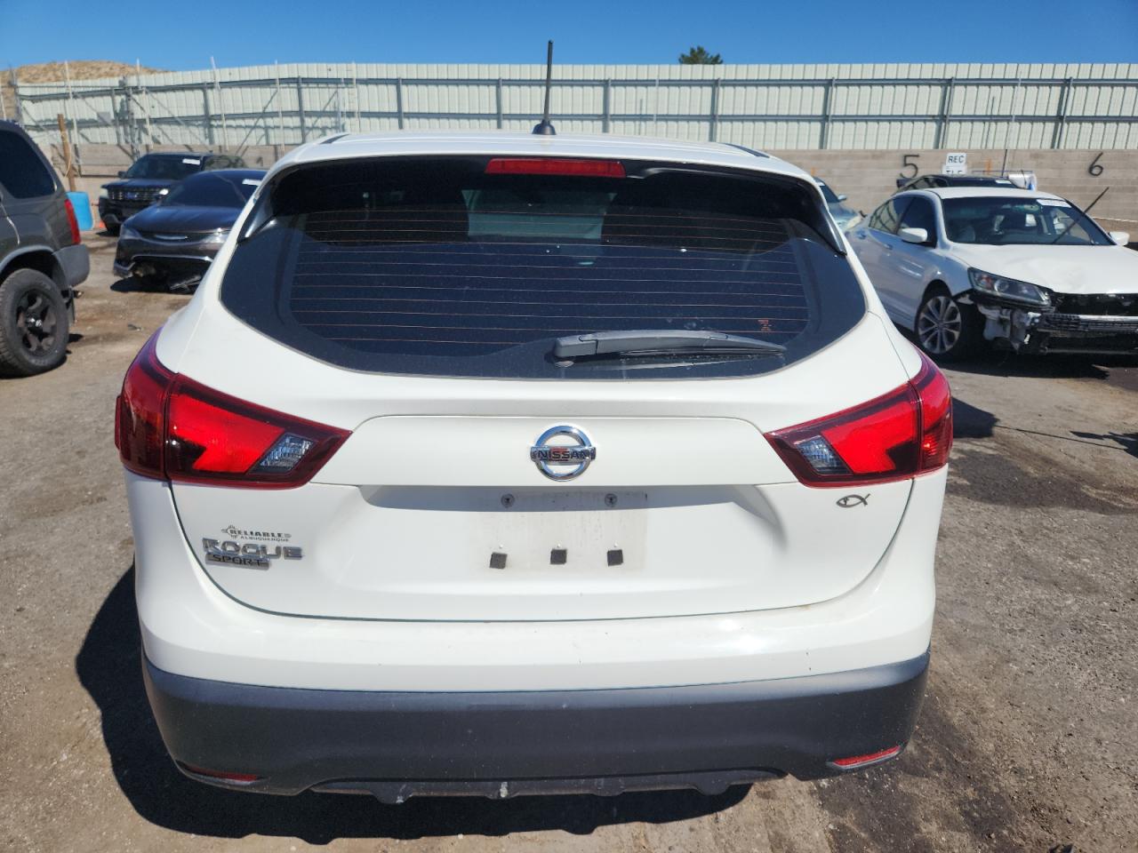 2017 Nissan Rogue Sport S VIN: JN1BJ1CP0HW018708 Lot: 71621025