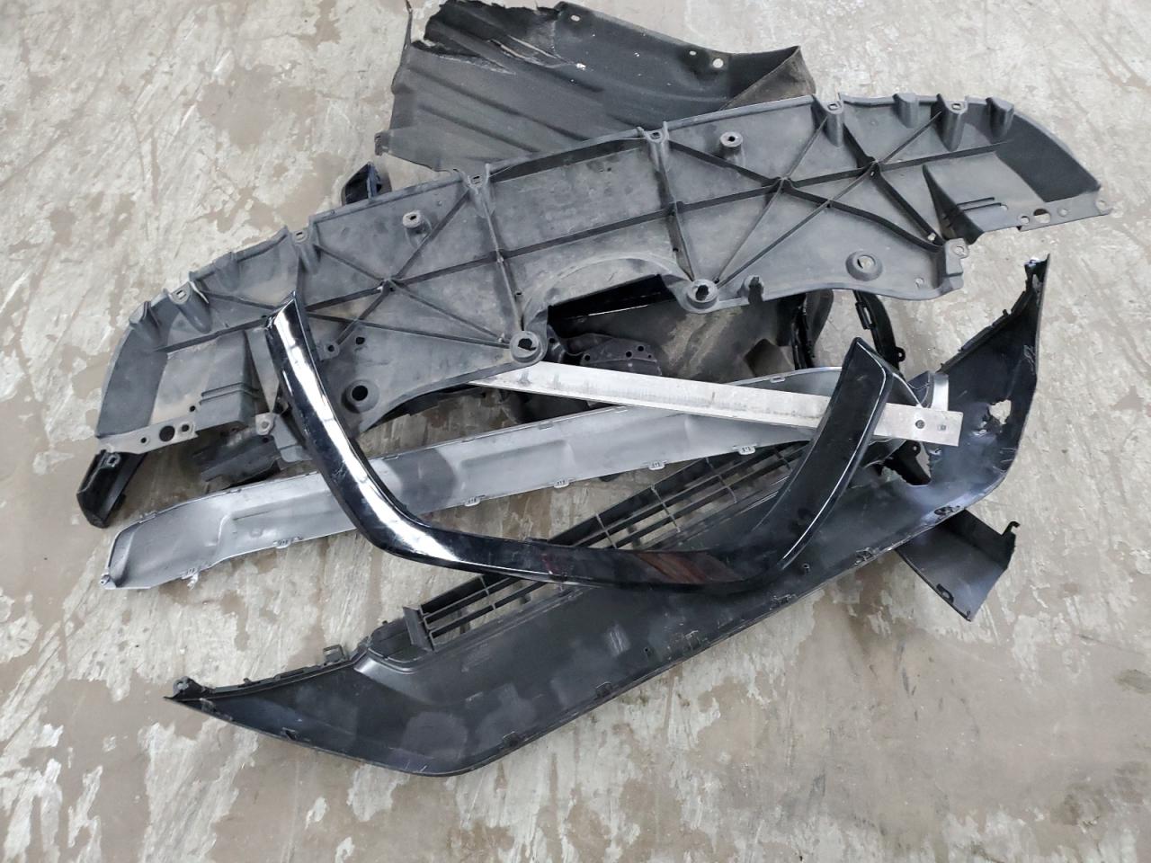 2020 Toyota Rav4 Xse VIN: JTMEWRFV5LD545409 Lot: 81457925