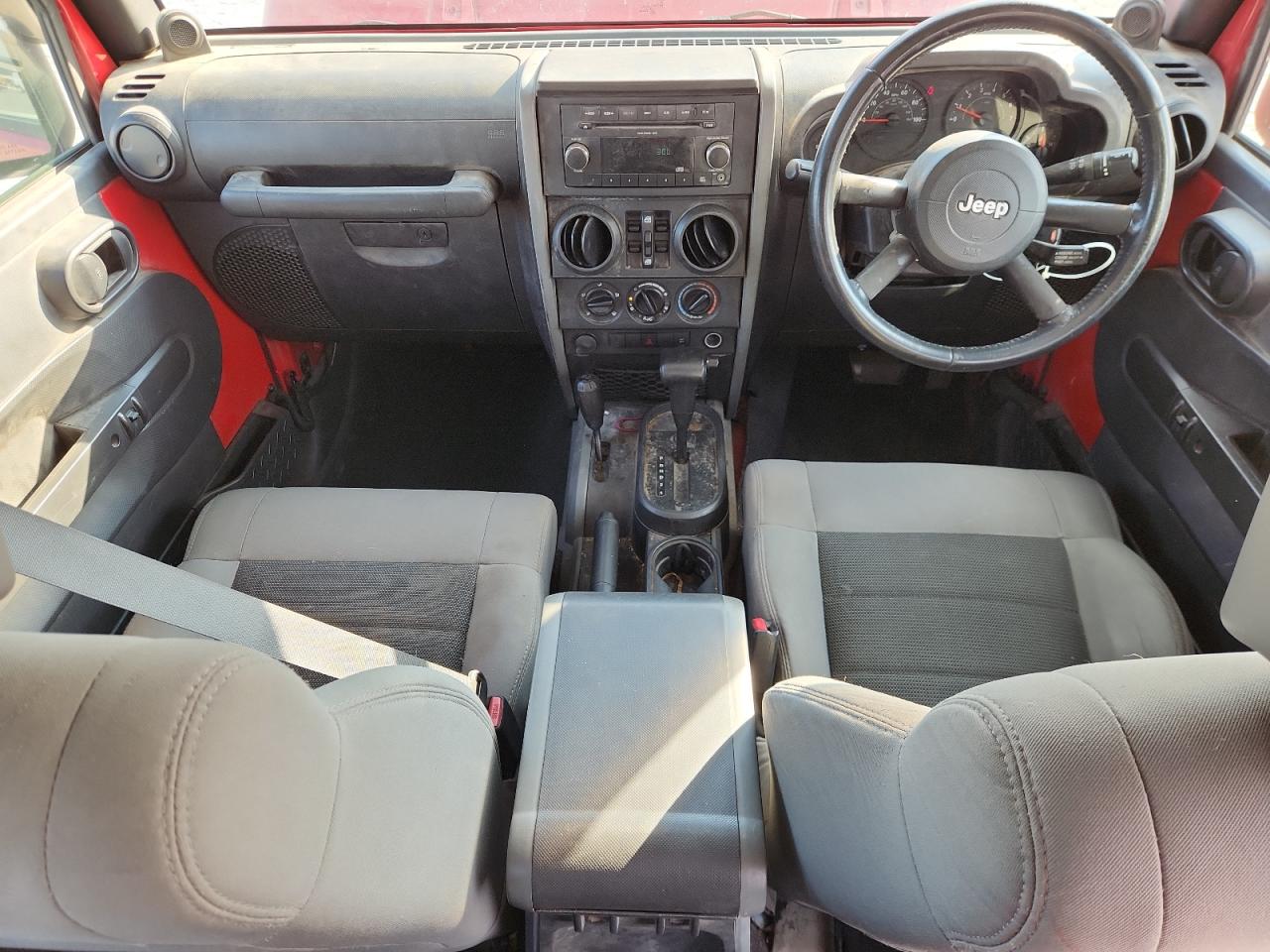 2009 Jeep Wrangler Unlimited X VIN: 1J4GZ39169L720393 Lot: 71303525