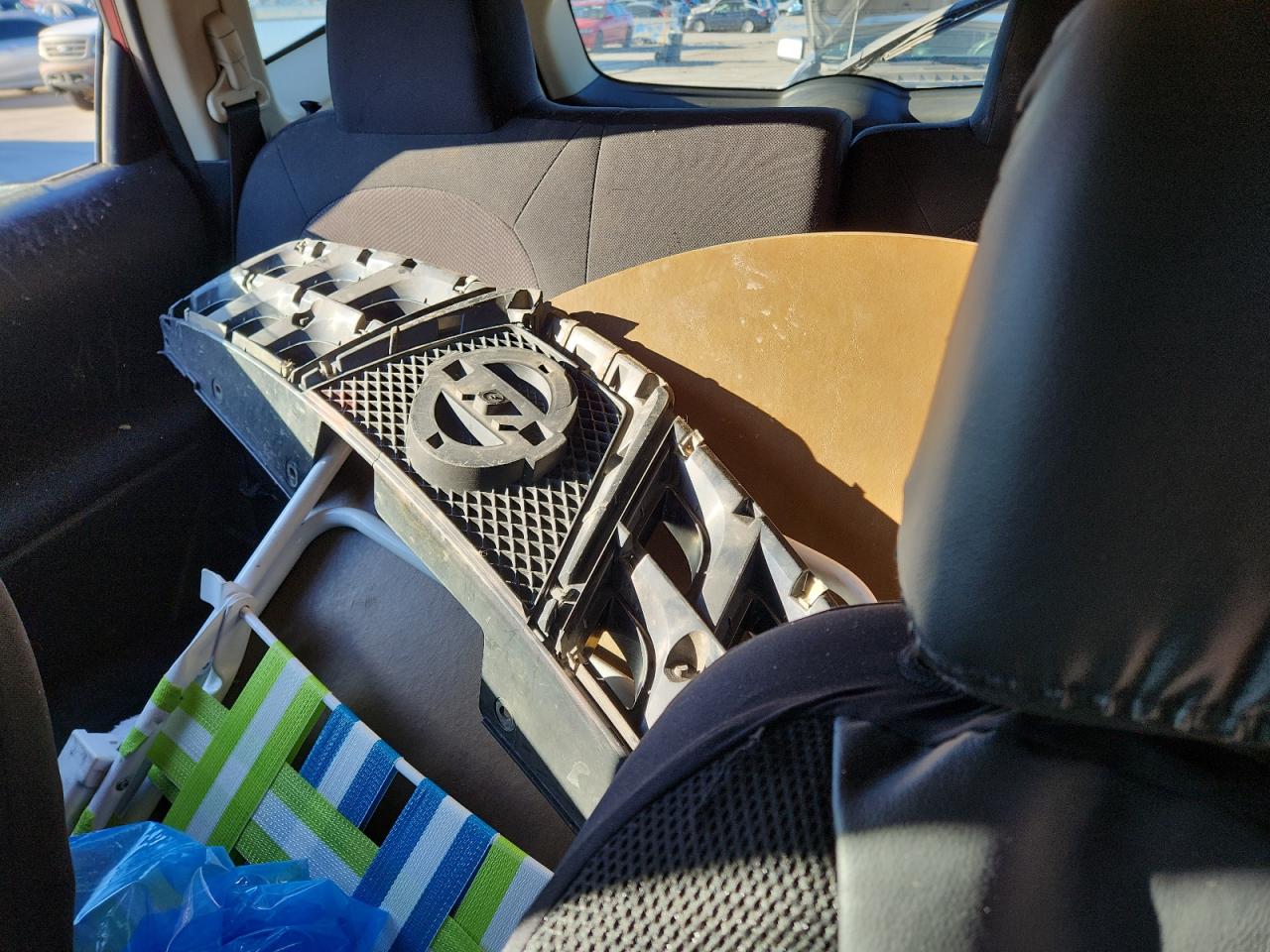 2014 Nissan Rogue Select S VIN: JN8AS5MT5EW623493 Lot: 84610625