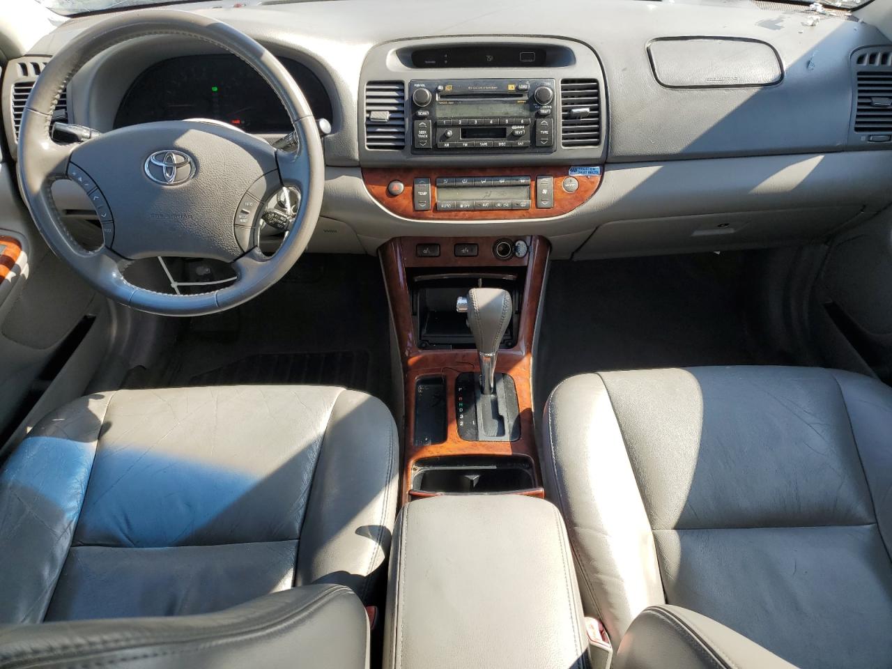 2005 Toyota Camry Le VIN: 4T1BE30K75U394654 Lot: 71539425