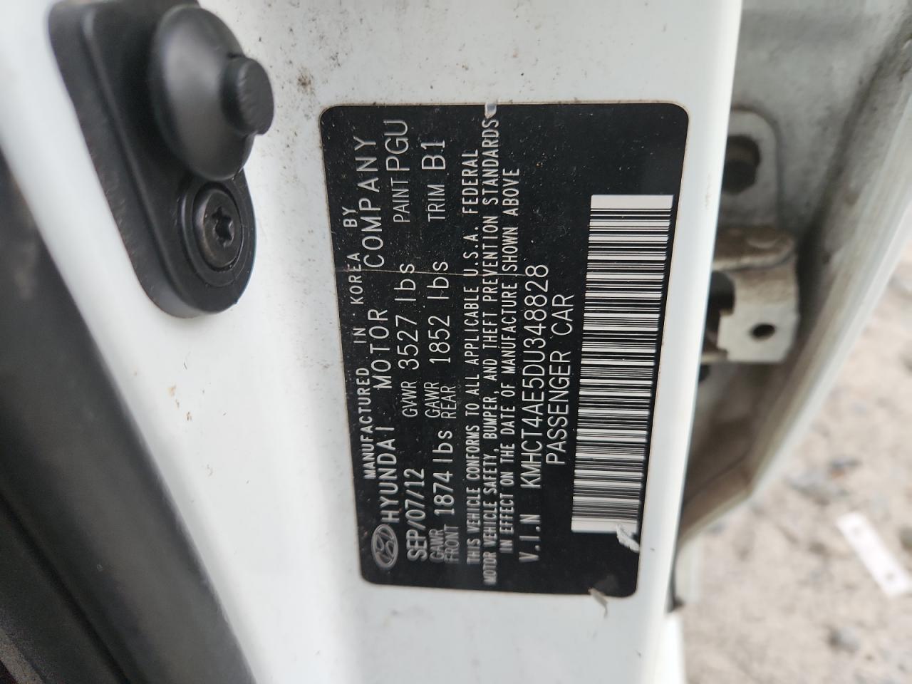 2013 Hyundai Accent Gls VIN: KMHCT4AE5DU348828 Lot: 81838025