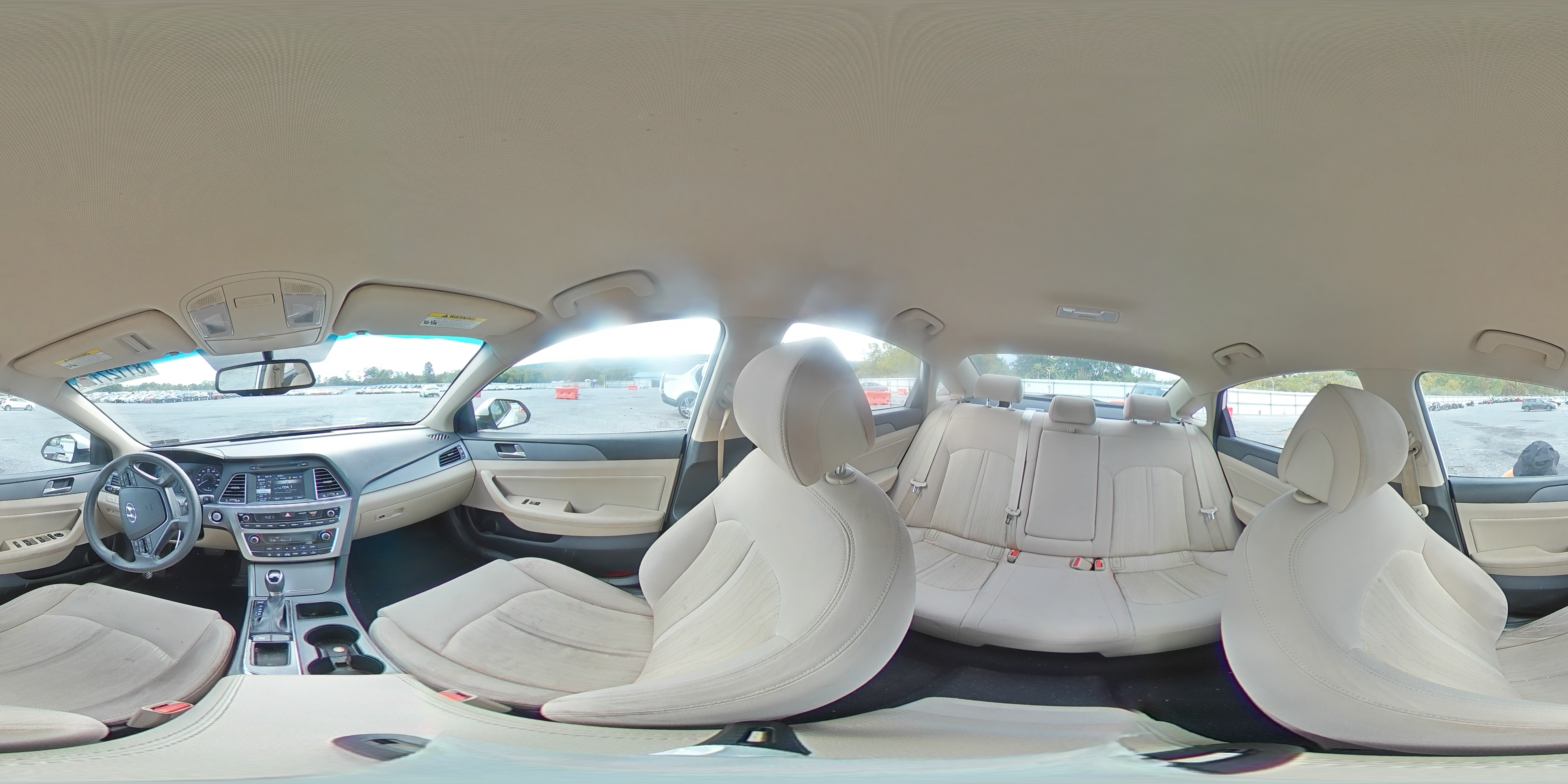 2017 Hyundai Sonata Hybrid VIN: KMHE24L16HA056246 Lot: 81127175