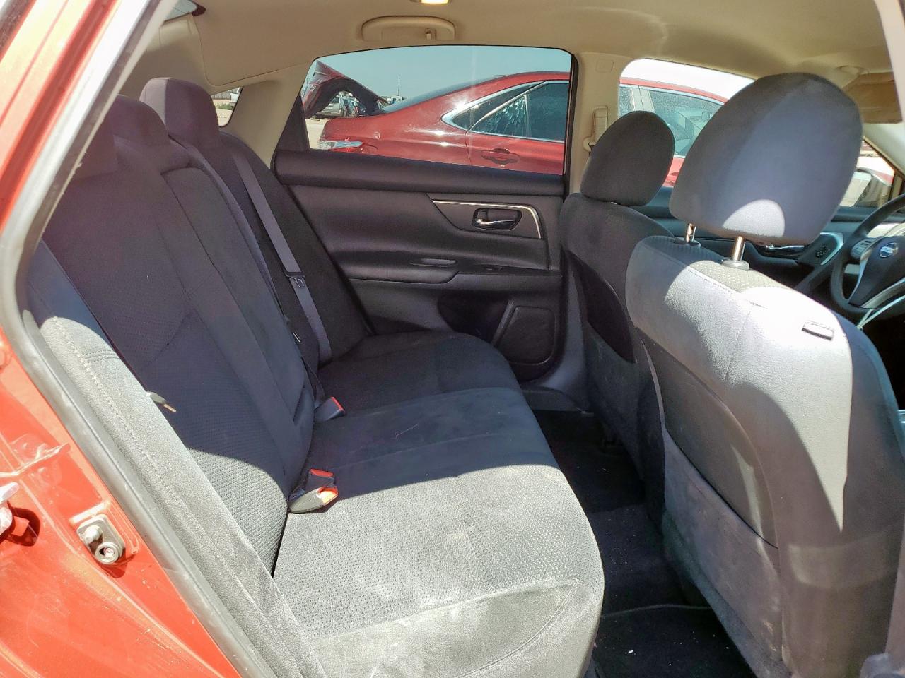 2015 Nissan Altima 2.5 VIN: 1N4AL3AP8FC266677 Lot: 70694715