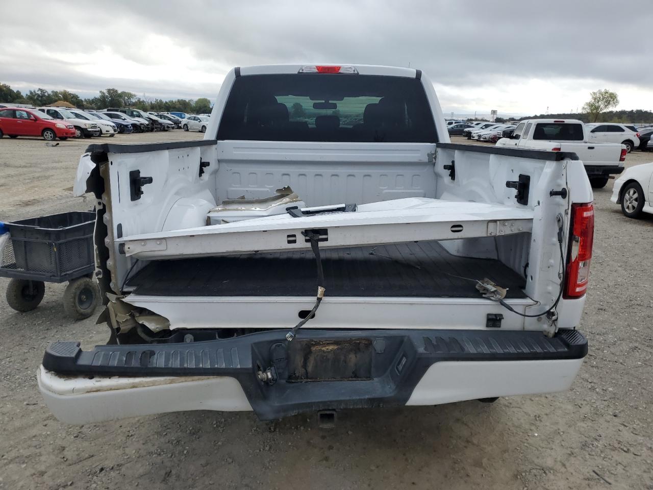 2016 Ford F150 Super Cab VIN: 1FTEX1EP2GKD17421 Lot: 81869935