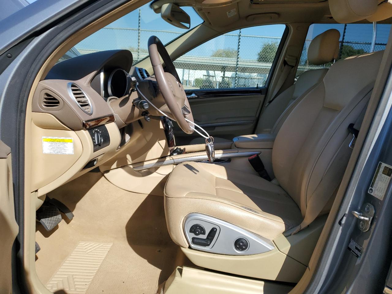 2010 Mercedes-Benz Gl 450 4Matic VIN: 4JGBF7BE0AA584769 Lot: 80901535