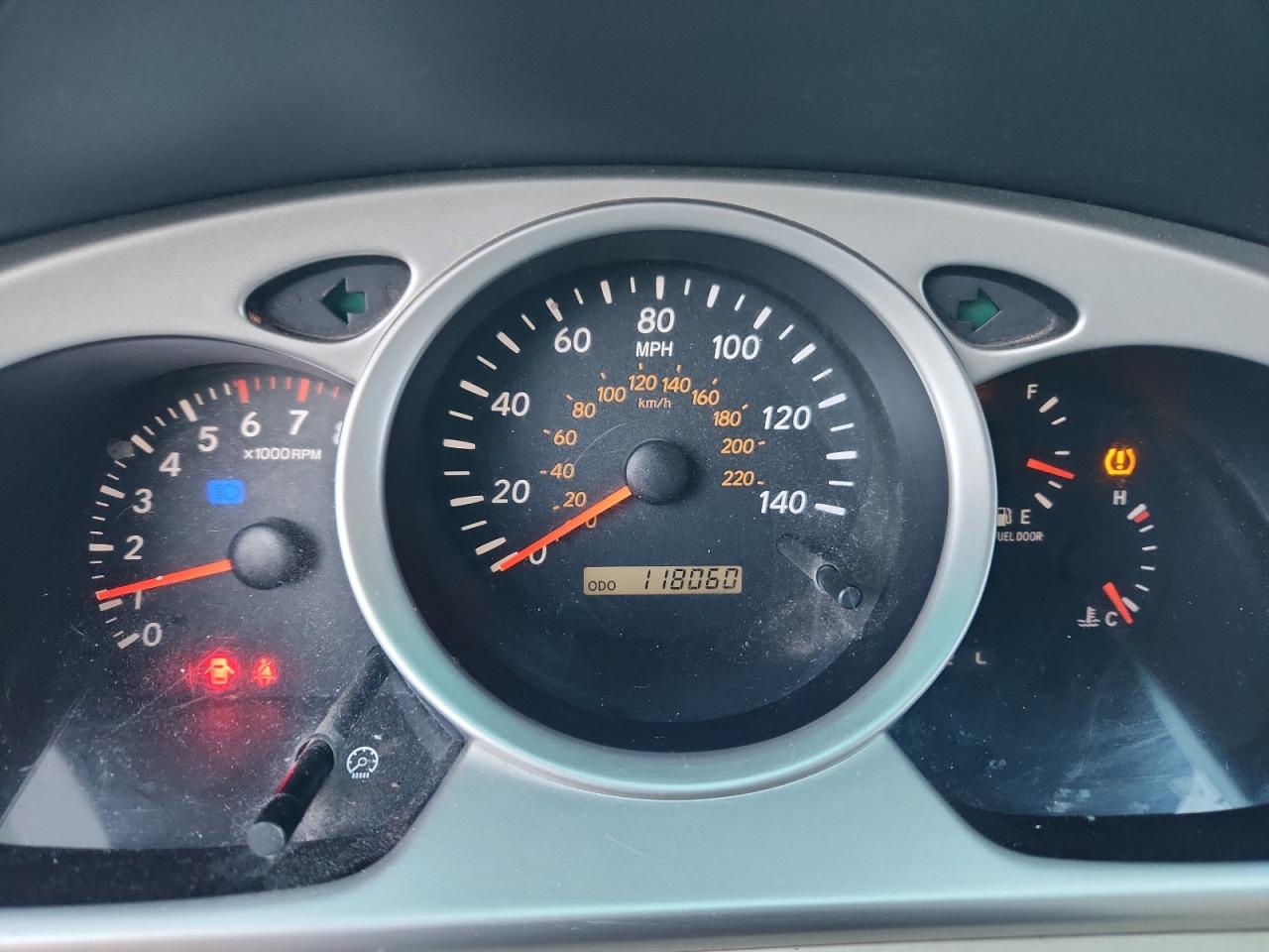 2006 Toyota Highlander Limited VIN: JTEEP21A460137967 Lot: 81674295