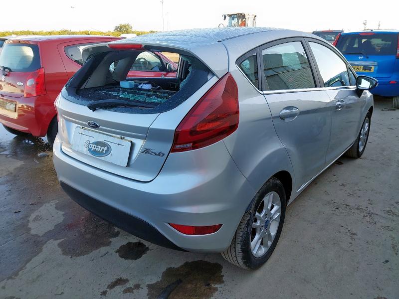 2016 FORD FIESTA