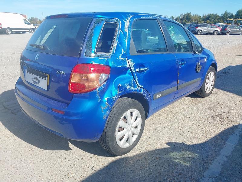 2006 SUZUKI SX4 GL 