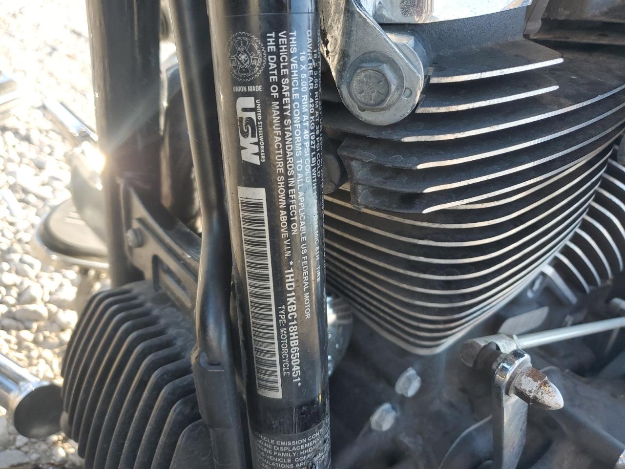 2017 Harley-Davidson Flhx Street Glide VIN: 1HD1KBC18HB650451 Lot: 84367635