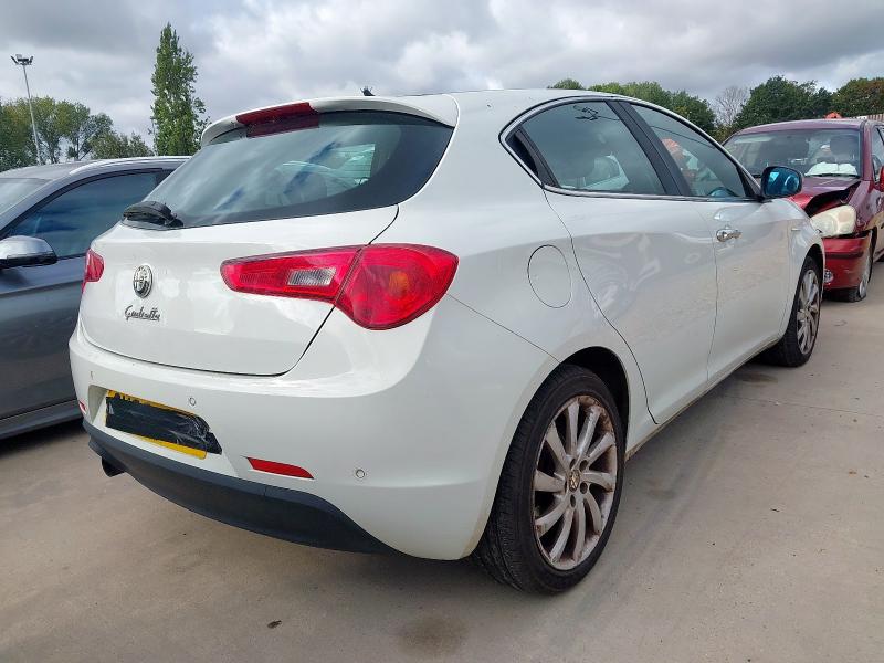2010 ALFA ROMEO GIULIETTA LUSSO