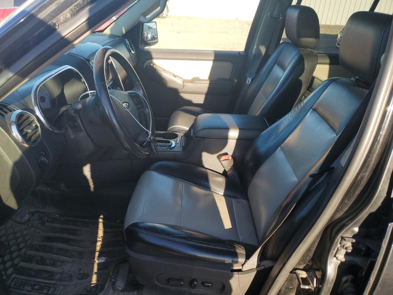 2008 Ford Explorer Sport Trac Limited VIN: 1FMEU53E08UA28136 Lot: 84622375