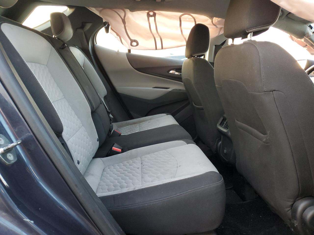 2018 Chevrolet Equinox Ls VIN: 3GNAXHEV8JL117047 Lot: 71850035