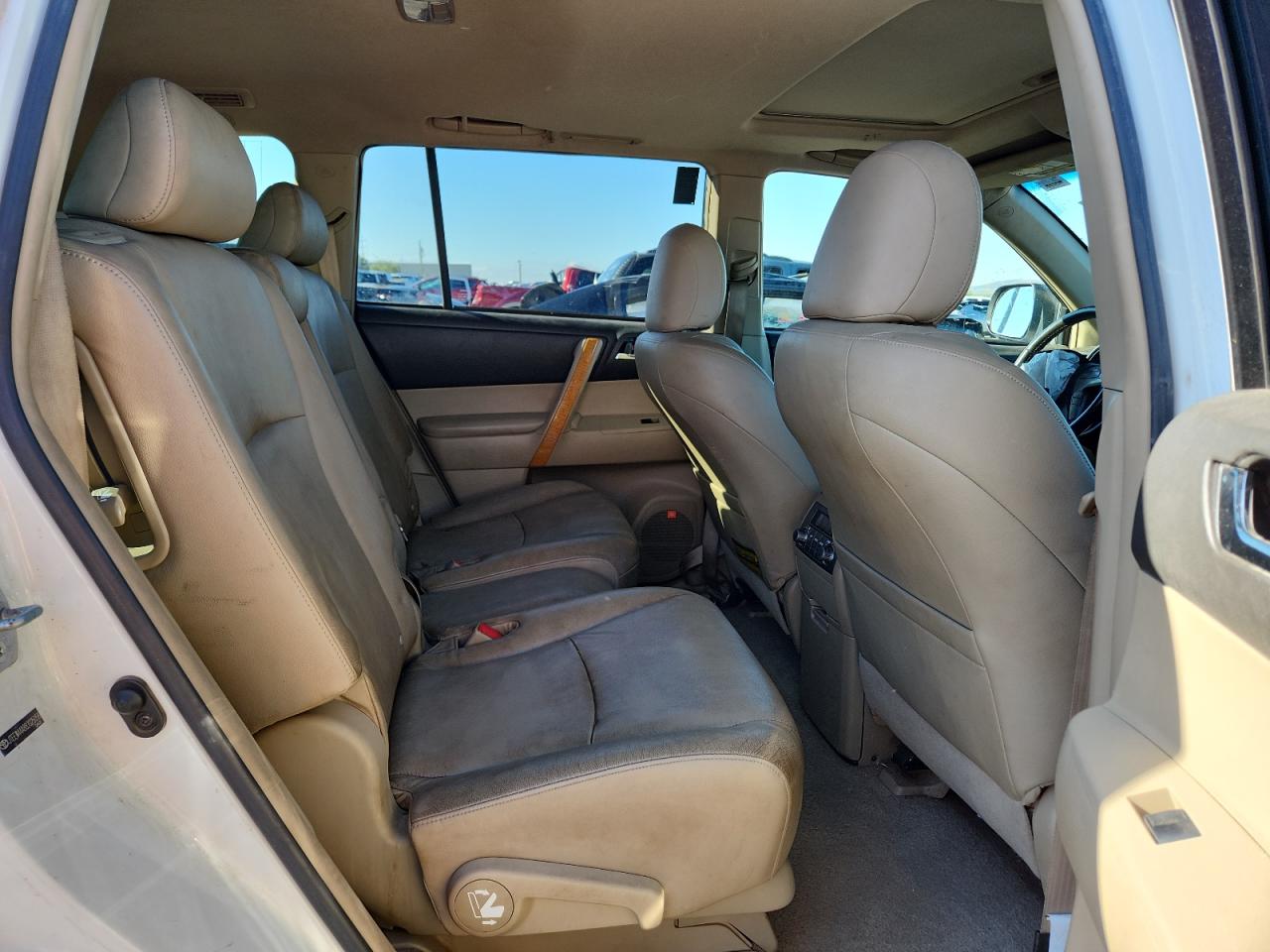 2008 Toyota Highlander Hybrid Limited VIN: JTEEW44A882025058 Lot: 84444185