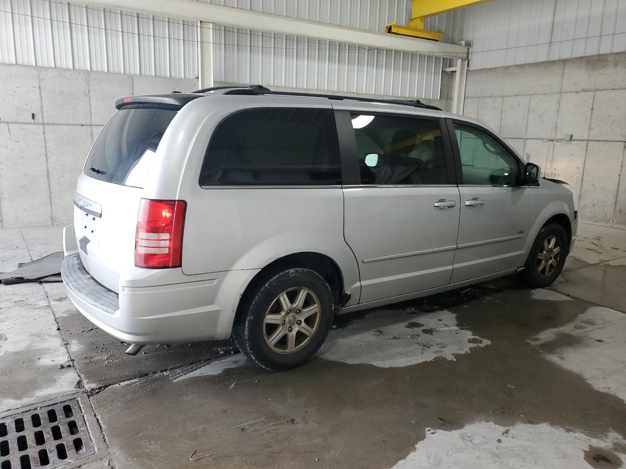 2008 Chrysler Town & Country Touring VIN: 2A8HR54P78R834175 Lot: 81636385