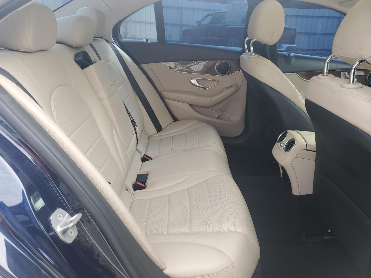 2017 Mercedes-Benz C 300 VIN: WDDWF4JB7HR248422 Lot: 84242235