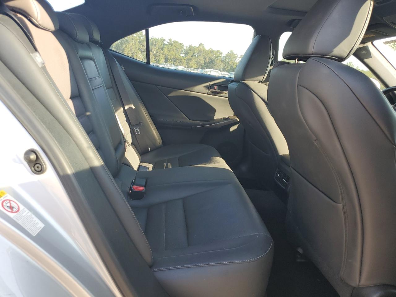 2017 Lexus Is 200T VIN: JTHBA1D23H5044269 Lot: 82101735