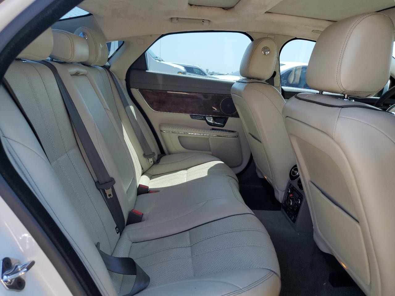 2013 Jaguar Xj VIN: SAJWA1C7XD8V55164 Lot: 80382115