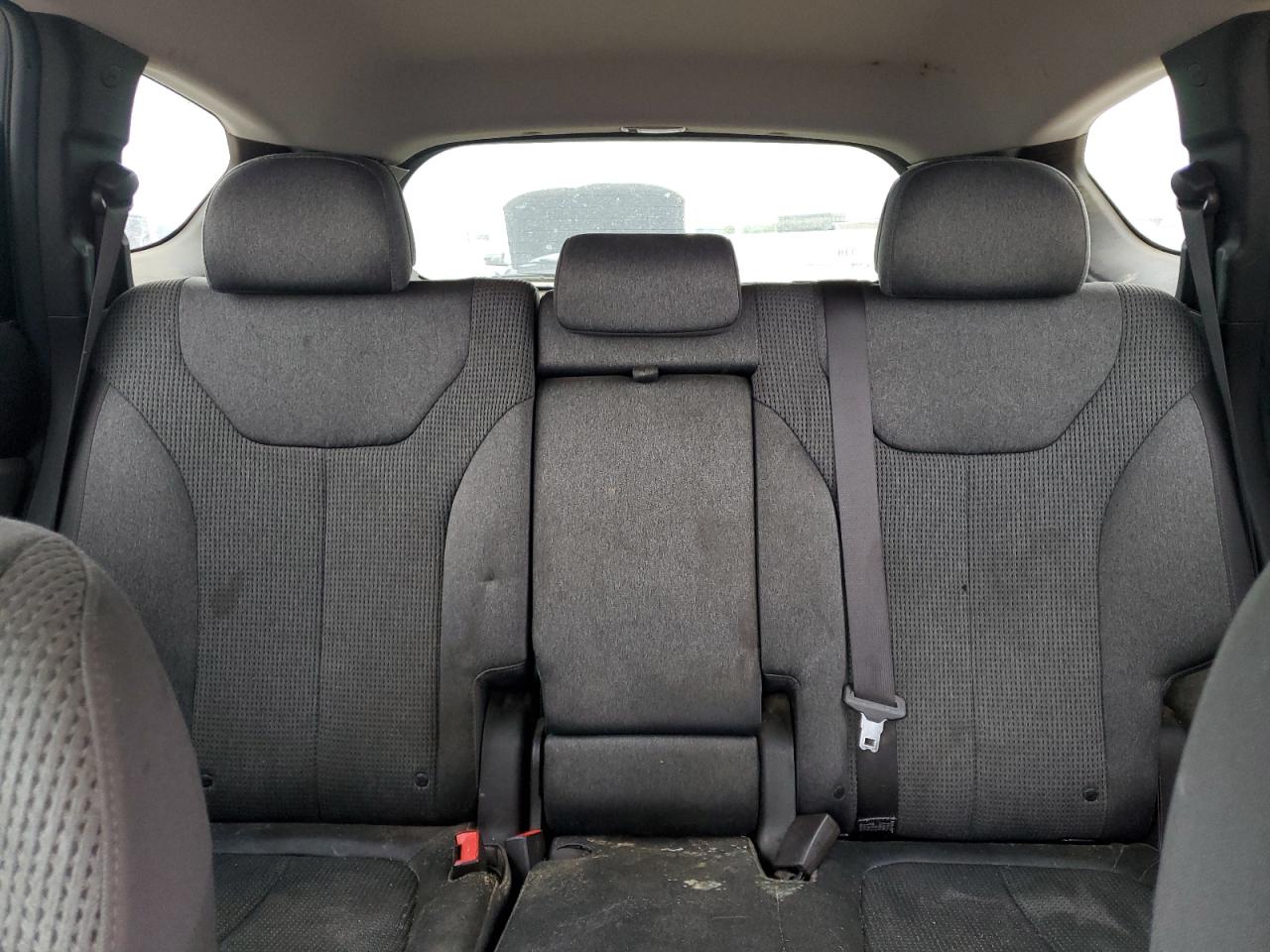 2019 Hyundai Santa Fe Se VIN: 5NMS2CAD2KH107124 Lot: 81054025