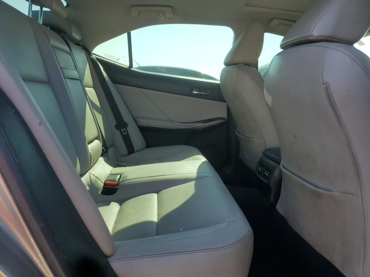 2016 Lexus Is 300 VIN: JTHCM1D28G5010337 Lot: 80908605