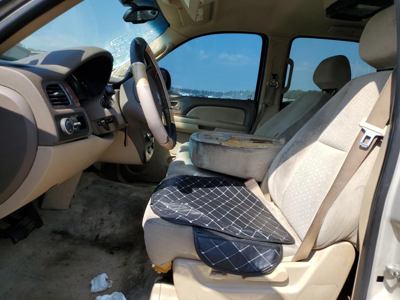 2007 GMC Yukon VIN: 1GKFC130X7R318480 Lot: 71223225