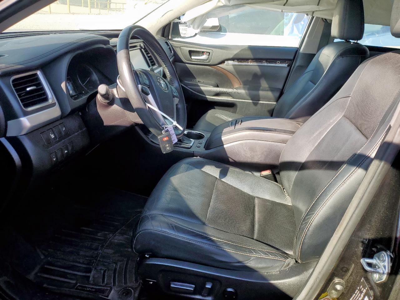 2015 Toyota Highlander Limited VIN: 5TDYKRFH4FS060903 Lot: 80790705