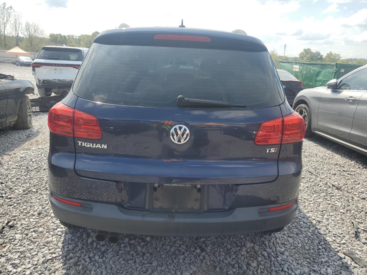 2016 Volkswagen Tiguan S VIN: WVGAV7AX1GW603200 Lot: 83816425