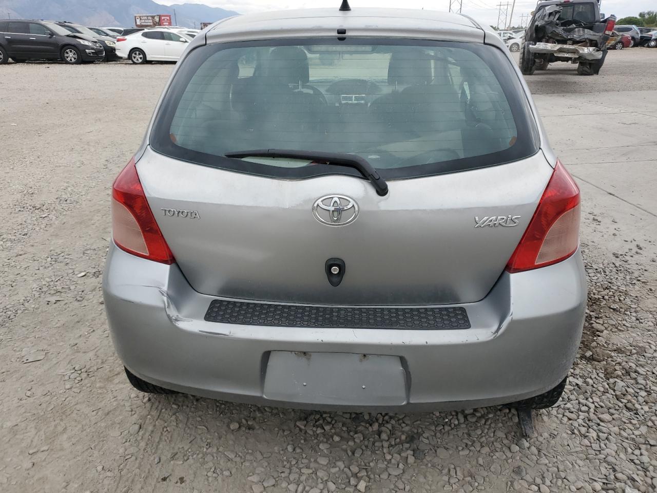 2008 Toyota Yaris VIN: JTDJT923885192399 Lot: 81654475