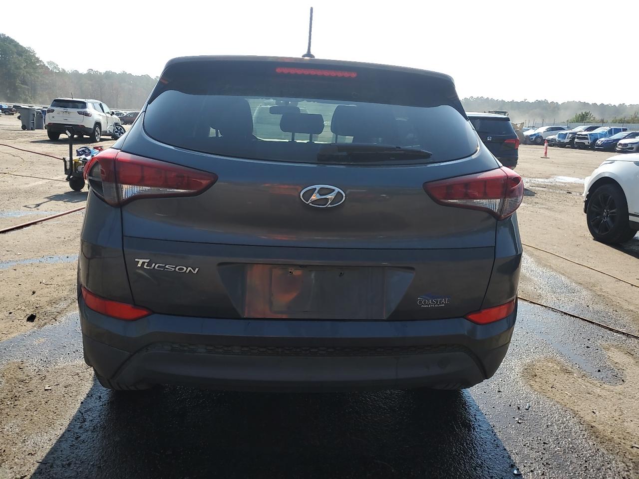 2017 Hyundai Tucson Se VIN: KM8J23A47HU510010 Lot: 80408255