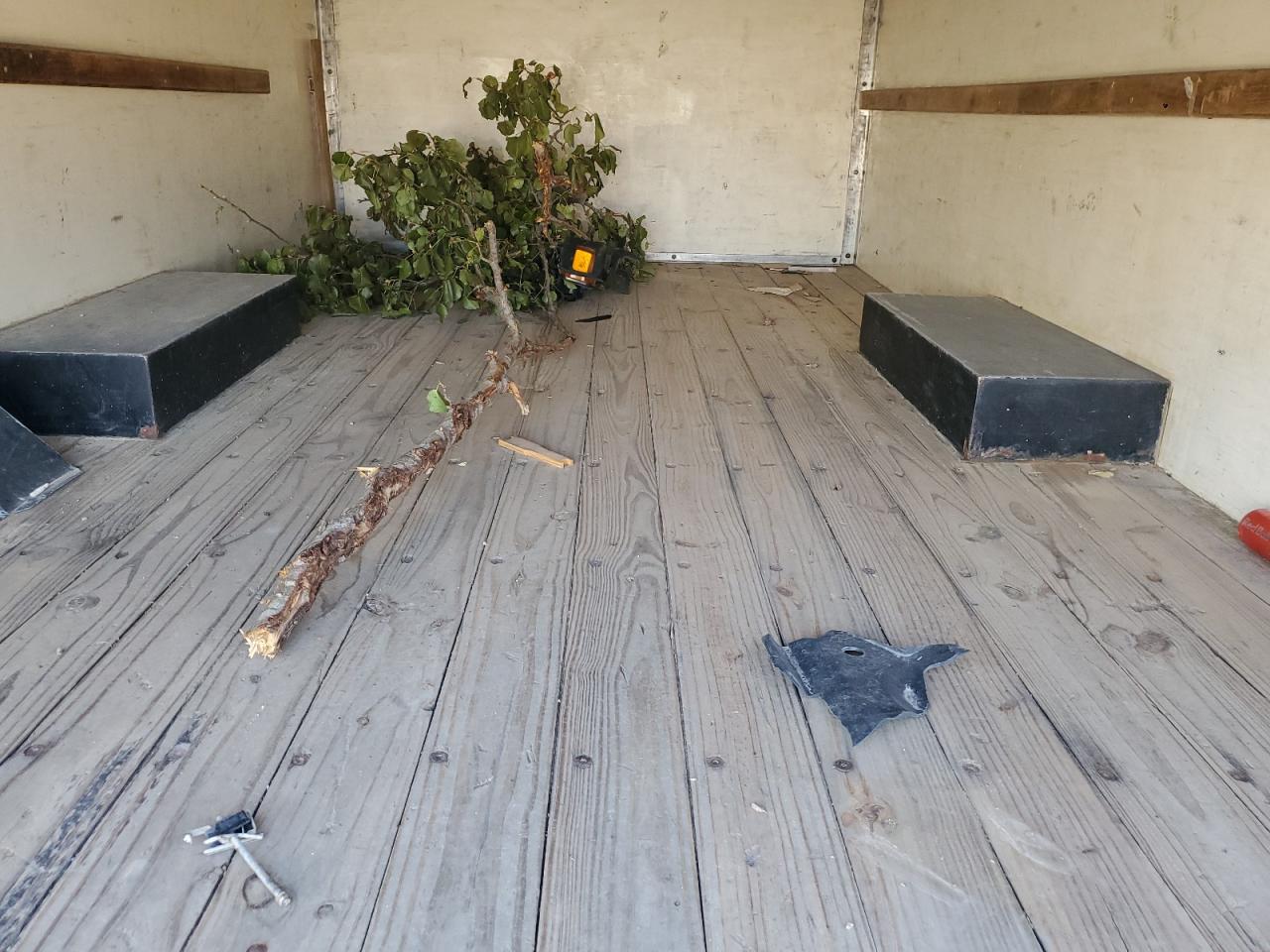 2015 Ford Econoline E350 Super Duty Cutaway Van VIN: 1FDWE3FL3FDA04619 Lot: 71798825