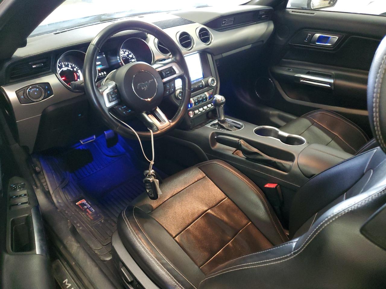 2020 Ford Mustang VIN: 1FATP8UH9L5105933 Lot: 82024705